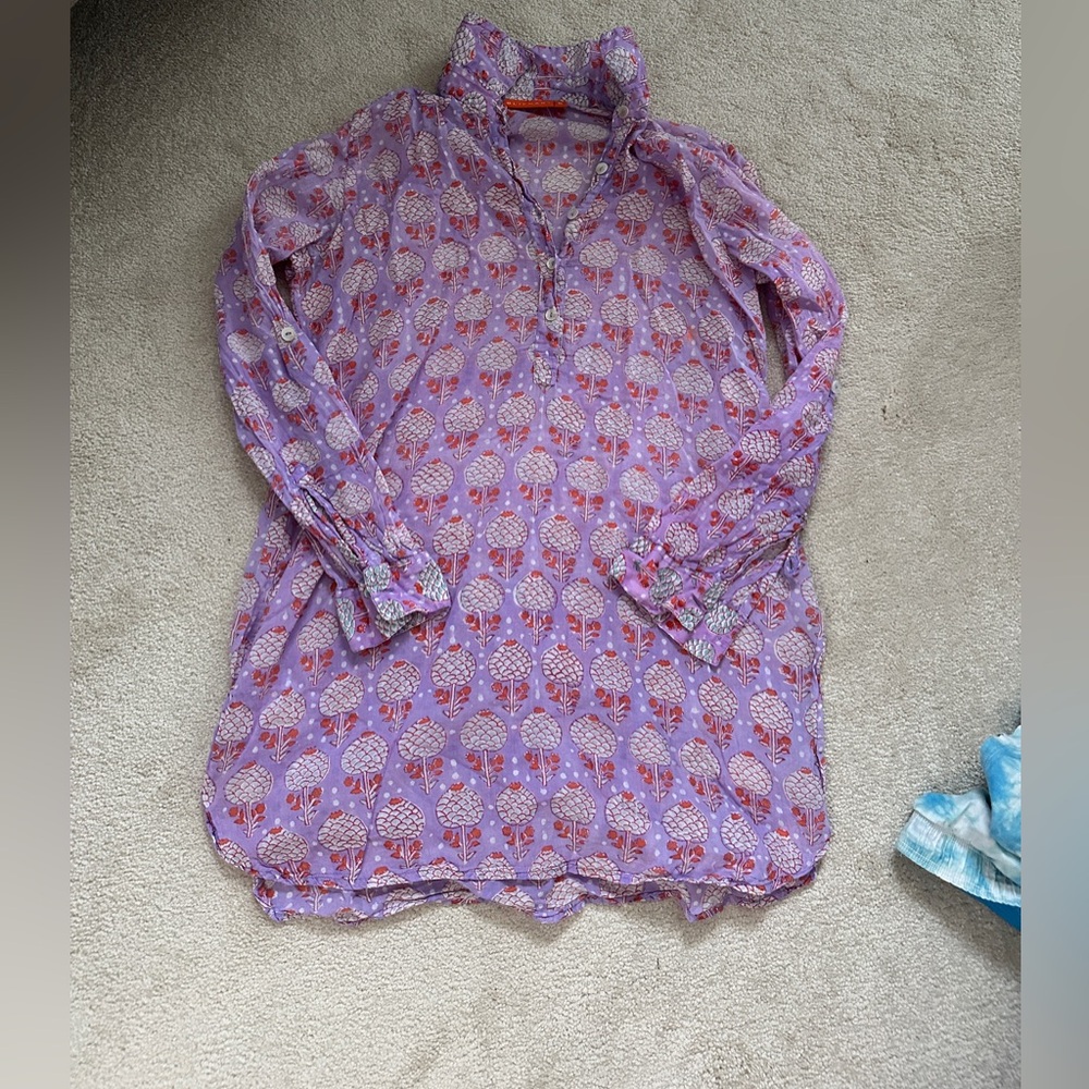 Oliphant coverup or shirt small